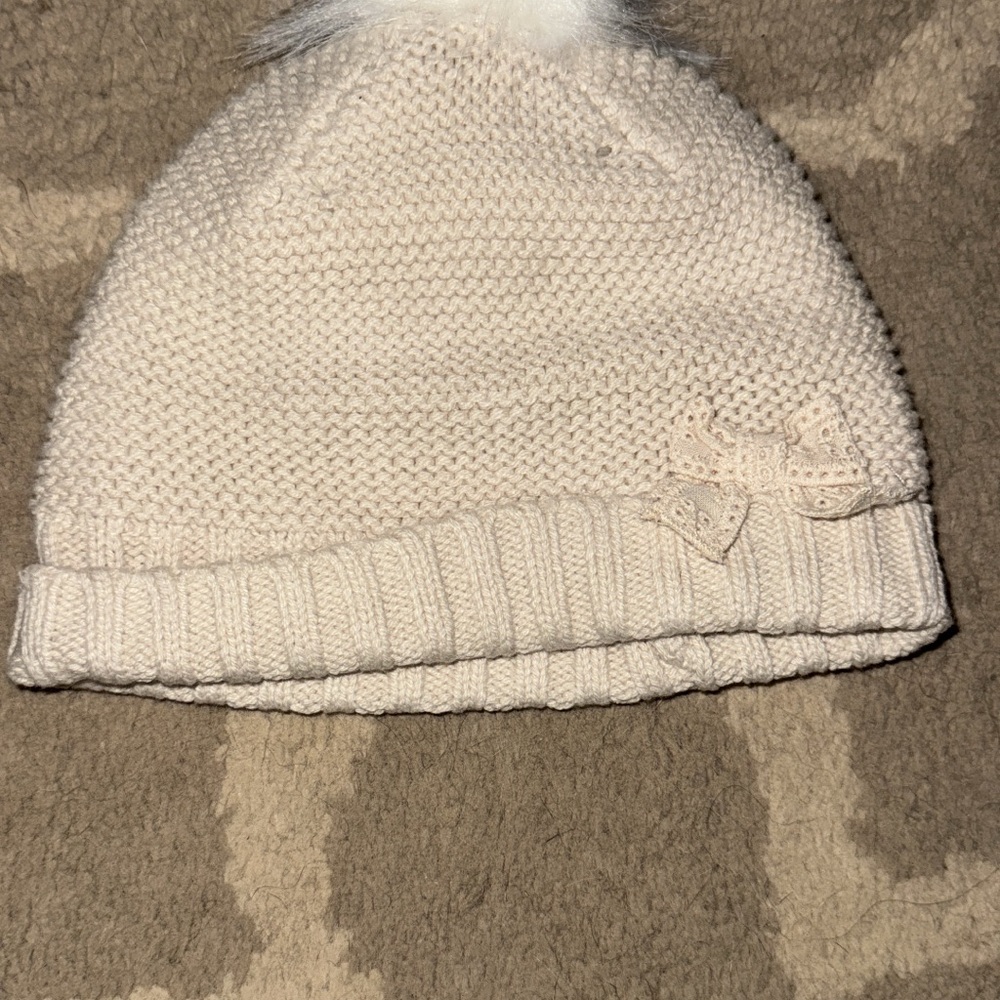 Zara Cream Ribbed Knit Hat with Decorative Detail